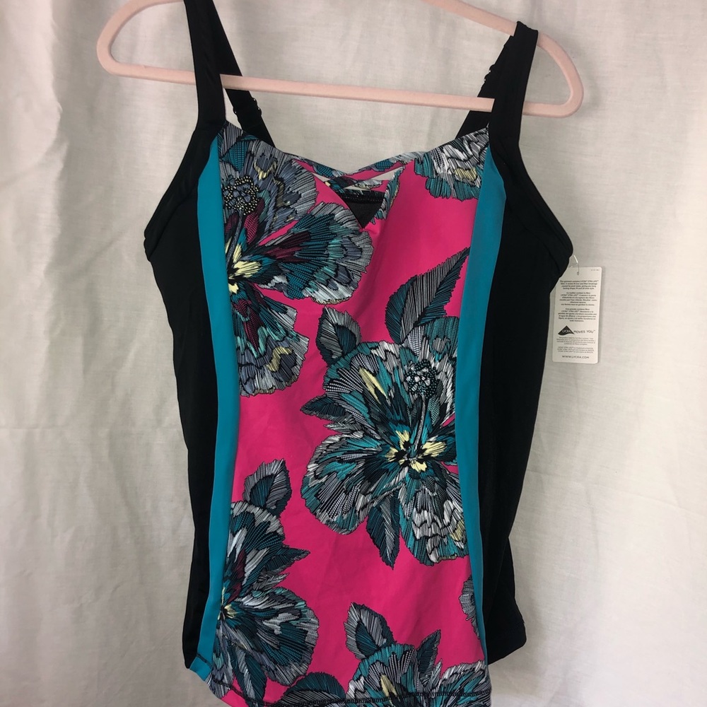 NWT Colorful floral swim top!